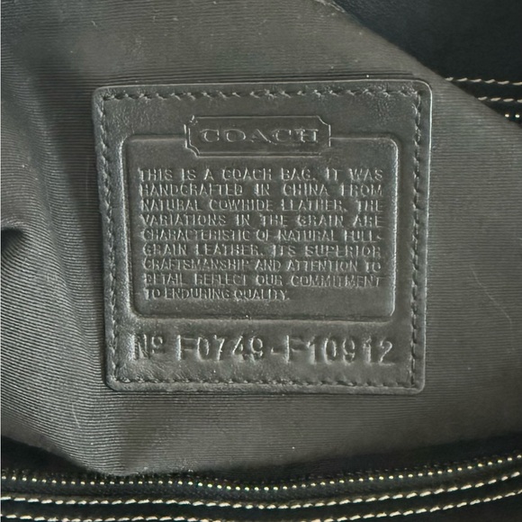 Authentic Coach Black Leather Soho Carryall Tote Bag! - Picture 12 of 15